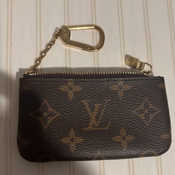 Louis Vuitton Handbags - Louis Vuitton Monogram Brown Pouch with Gold Chain